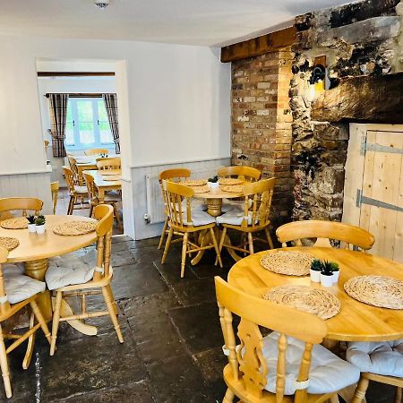 The White Hart Wilmington Honiton Exterior photo