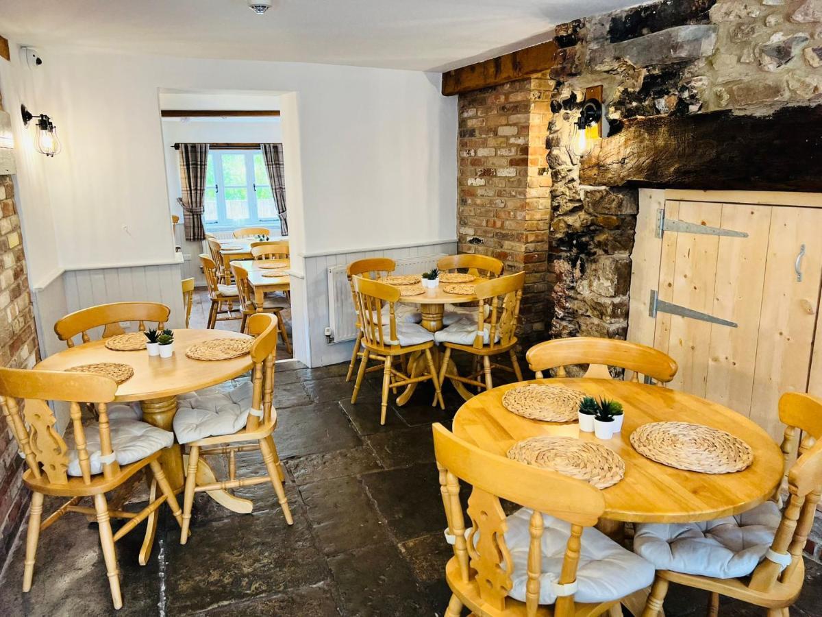 The White Hart Wilmington Honiton Exterior photo