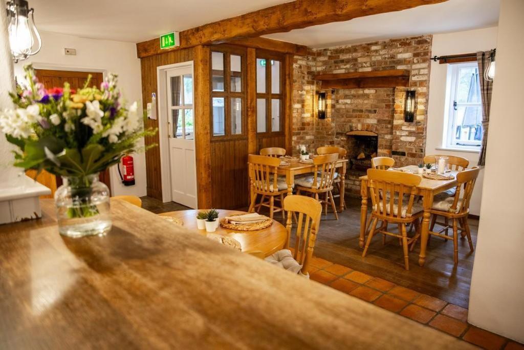 The White Hart Wilmington Honiton Exterior photo